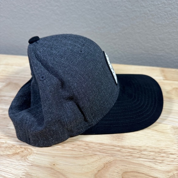 Travis Mathew Golf Baseball Hat Snapback Flex Black And Gray  NWT Nightjar - Picture 6 of 8